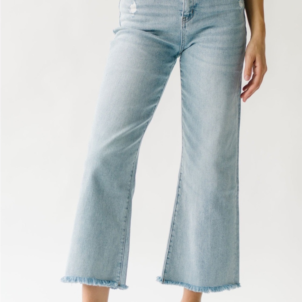 Mica Denim Cropped Wide Leg Jeans - size 26